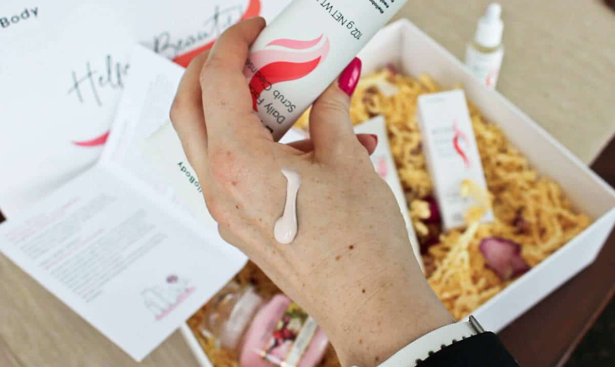 Hello Body Rose EFFECT Peeling Gesichtscreme Erfahrungen beautycatze