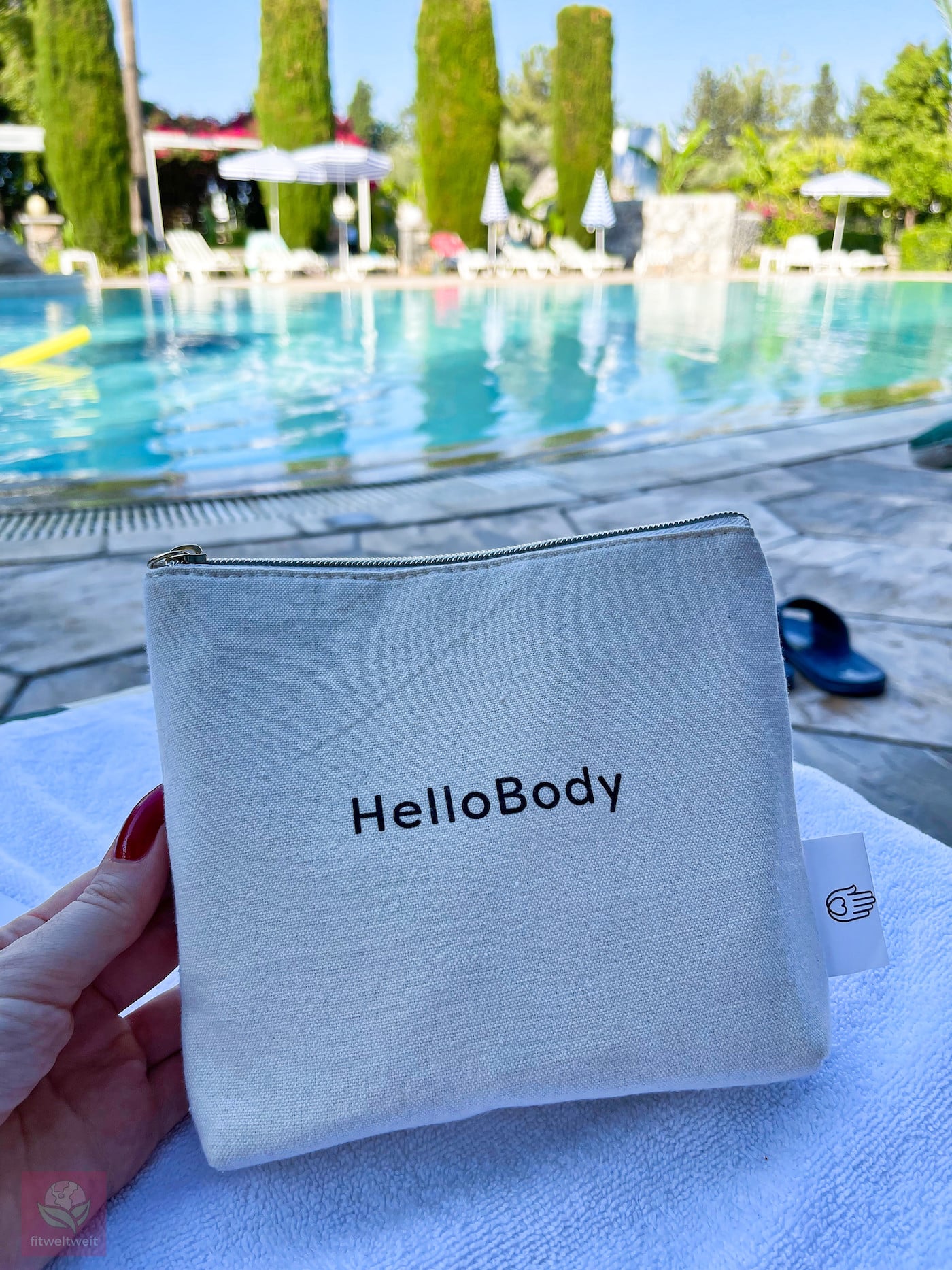 Hello Body Erfahrungen Reiseset Travelbag Beautybag Reisegrößen
