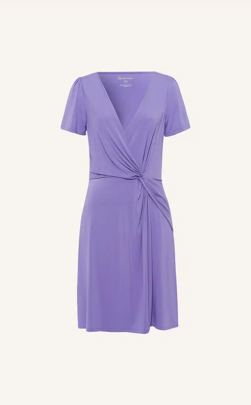 Sommerkleid The JOY Dress Les Lunes Erfahrungen Review Größe The Piaa Short Dress in Pastel Lilac (Pastell Lila) - Eine Farbe, die gute Laune verbreiten kann