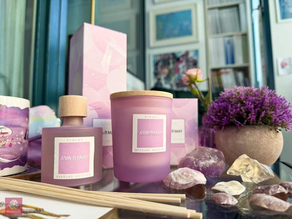 XOXO Violet AVA & MAY Duftkerze Erfahrungen 2026 Duft Amber Jasmin Mandarine Produkttest Rabattcode